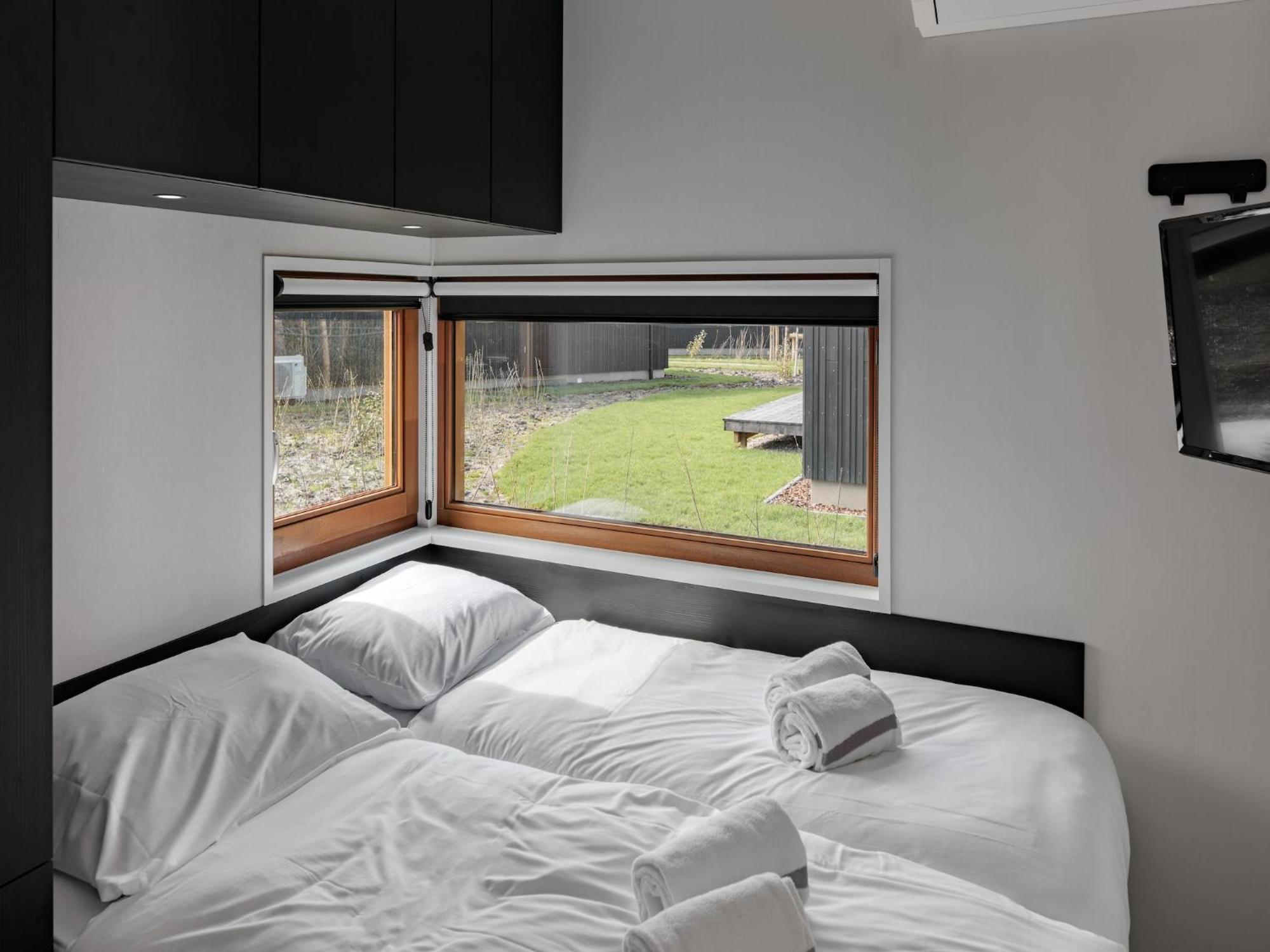 Modern With Air Conditioning, On A Near The Grevelingenmeer * Scharendijke